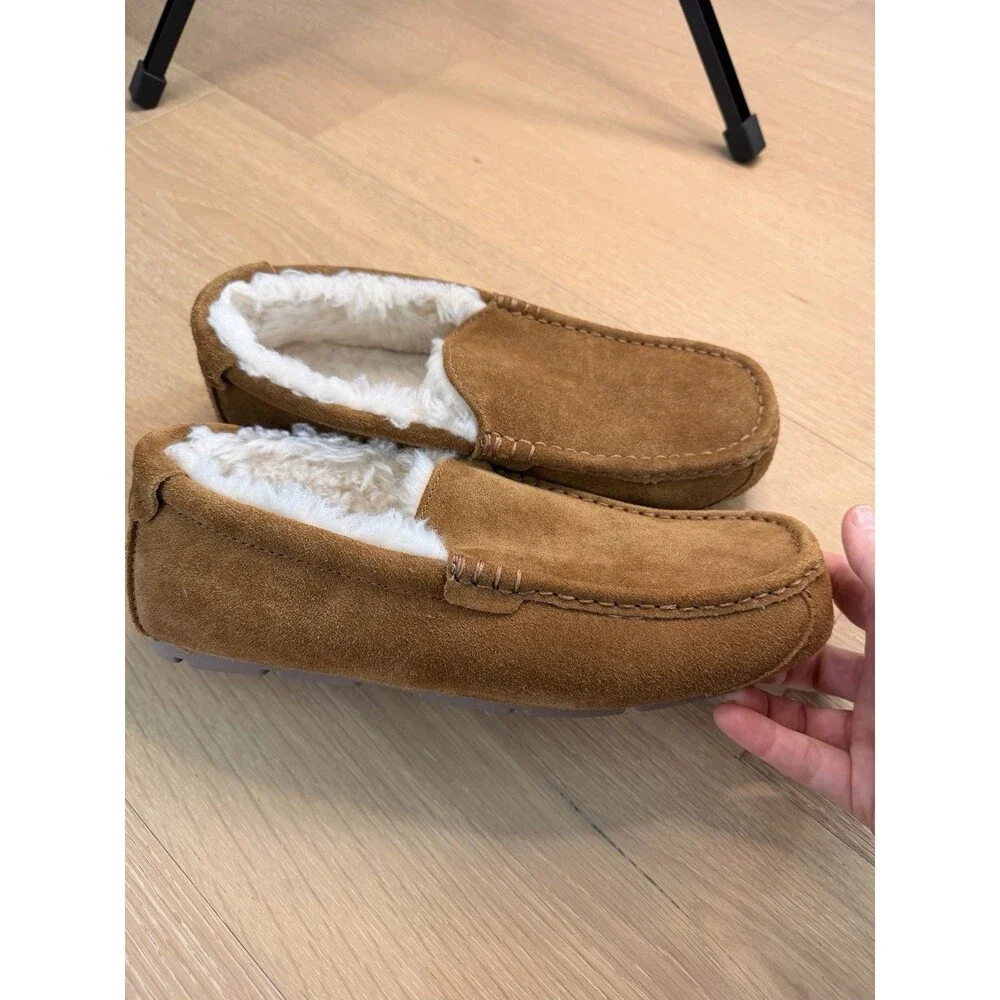 Koolaburra by UGG Men Tipton Slip On Loafer Slippers Chestnut Suede Size 10